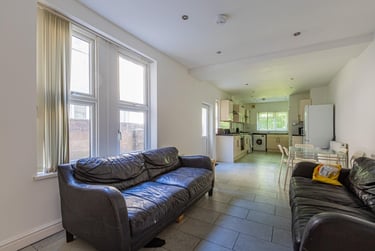 8 bed house, Colum Road, Cathays, Cardiff, CF103EH - Image 3